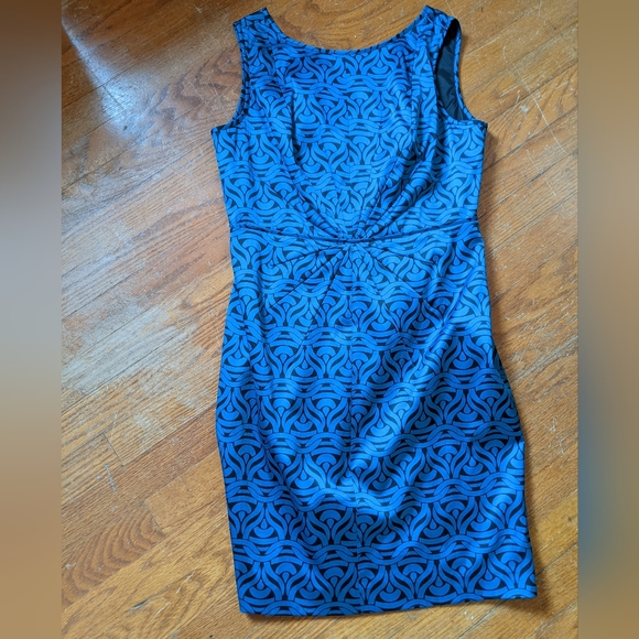 Blue and black dress - Picture 2 of 8